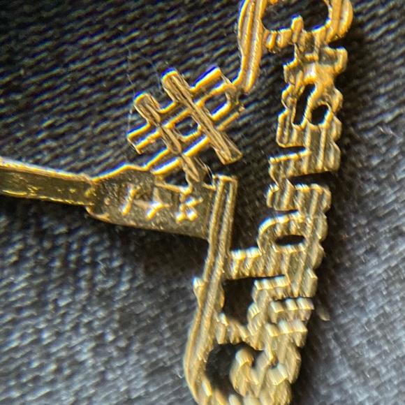 14K Gold Charm/Pendant - Picture 5 of 5